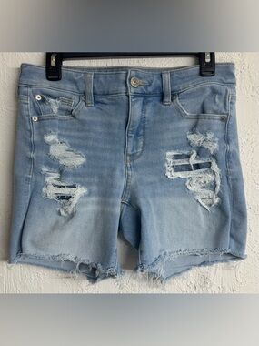 American Eagle The Dream Short Midi Distressed Jean Shorts Size 10